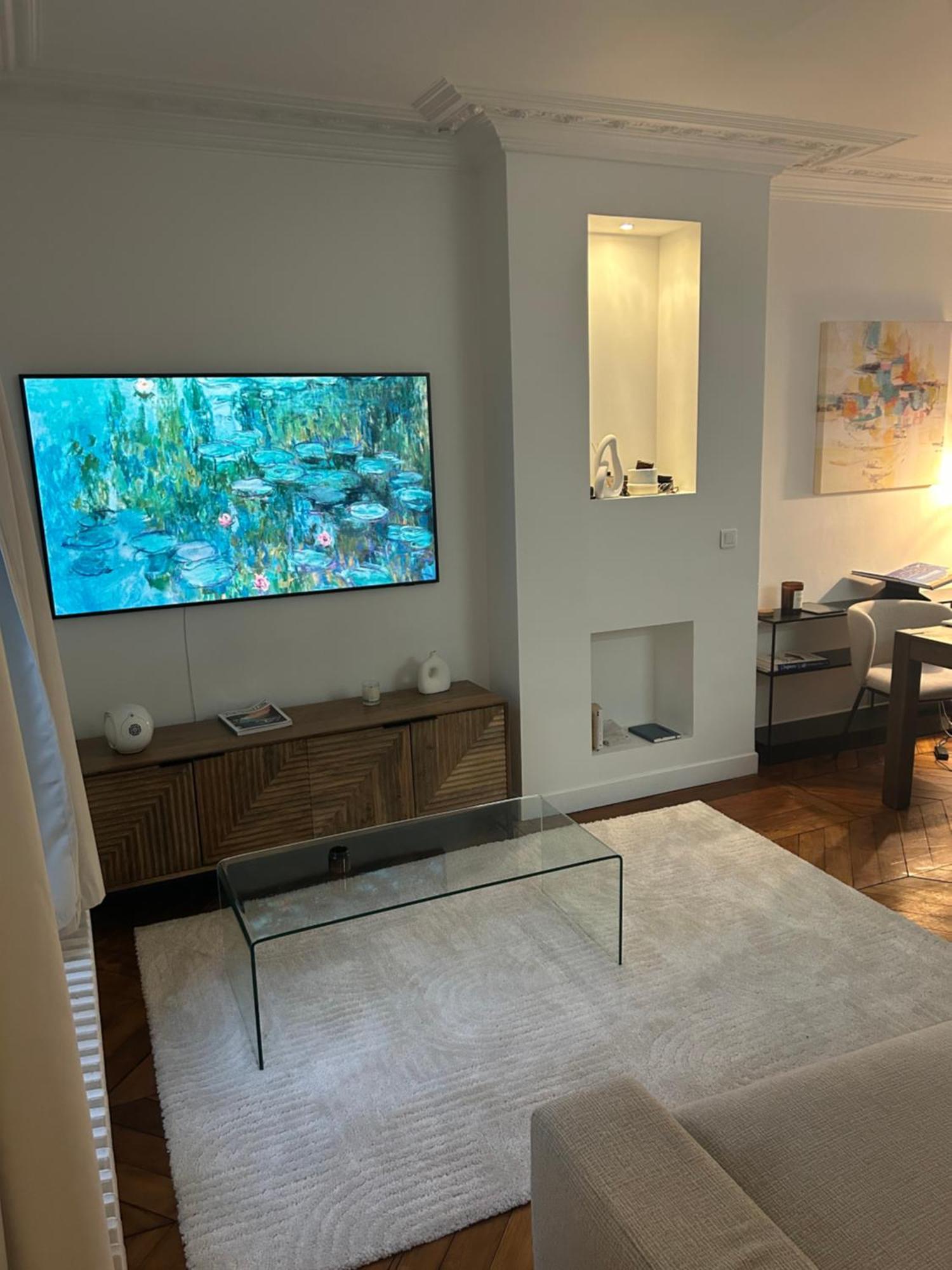 Appartamento Typical Parisian Flat By Montmartre Parigi